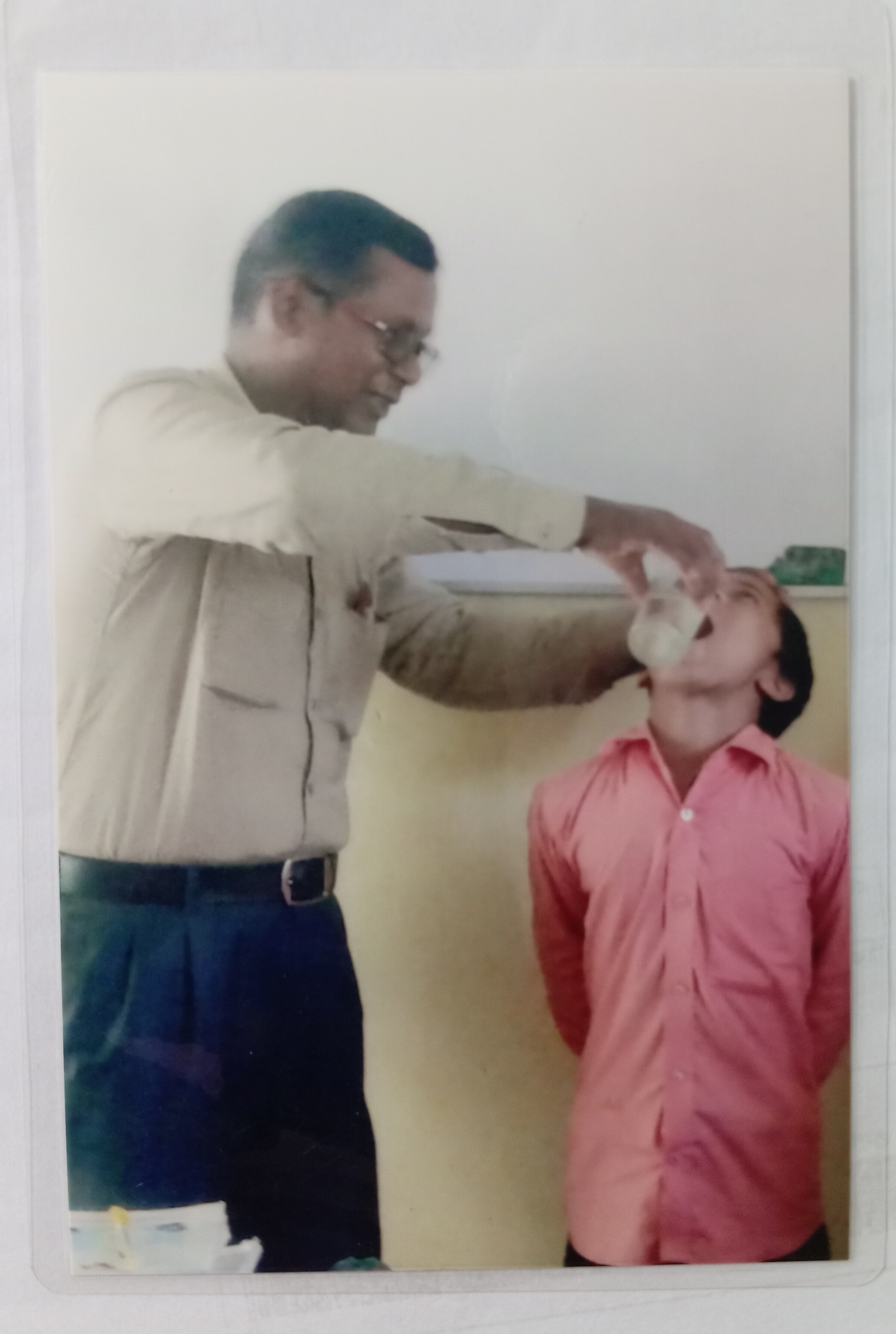 কৃমি সপ্তাহ পালন।